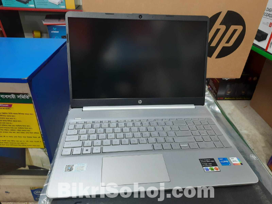 HP 15s-fq5620TU (SSD 512gb)( i5-12gen)